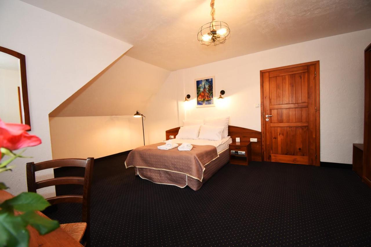 Kraina Jezior Hotell Ostróda Eksteriør bilde